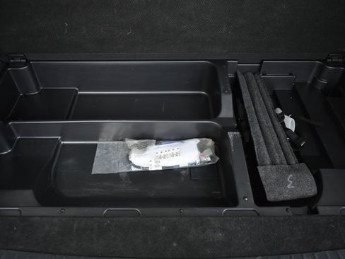 Used 2023 Ford Expedition Max XLT image 47