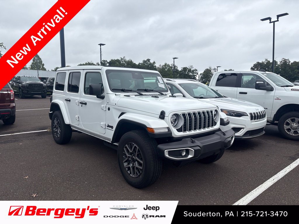 Used 2026 Jeep Wrangler Unlimited Sahara AWD/4WD image 1