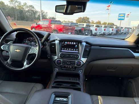Used 2018 Chevrolet Tahoe Premier image 16