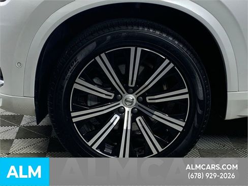 Used 2024 Volvo XC90 B6 Plus image 14