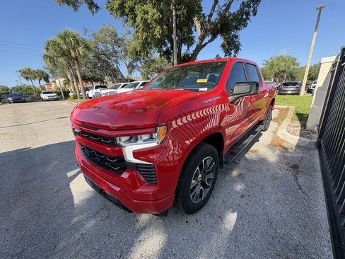 Used 2023 Chevrolet Silverado 1500 RST RWD image 3