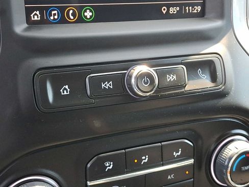 Used 2023 Chevrolet Silverado 1500 Custom AWD/4WD image 16