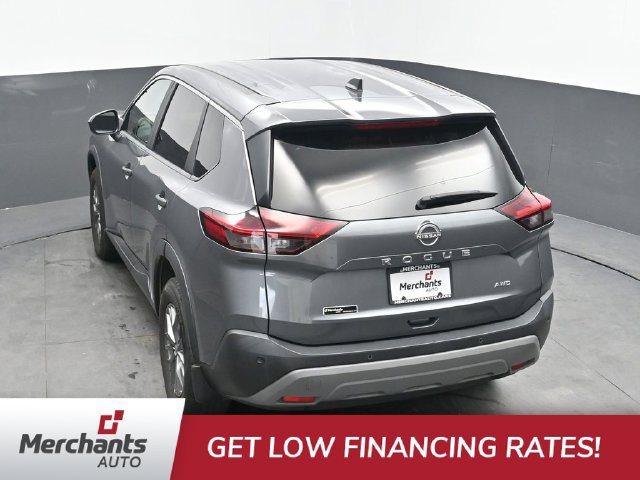 Used 2023 Nissan Rogue S AWD/4WD image 31