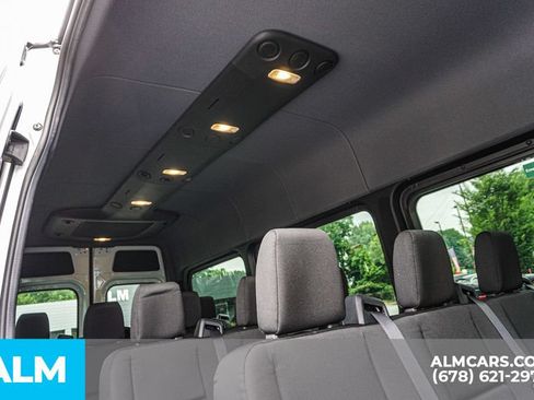 Used 2025 Mercedes-Benz Sprinter 2500 image 34