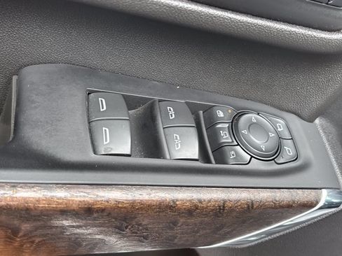 Used 2022 GMC Sierra 3500 Denali AWD/4WD image 21