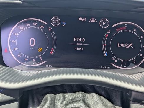 Used 2021 Aston Martin DBX AWD/4WD image 28