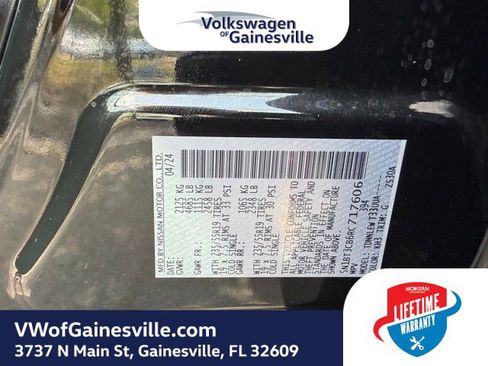 Used 2024 Nissan Rogue SL AWD/4WD image 29