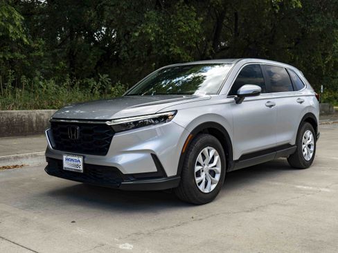 Used 2026 Honda CR-V LX image 5
