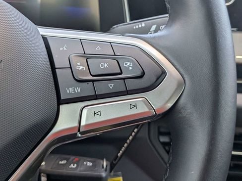 Used 2025 Volkswagen Jetta Sport FWD image 24