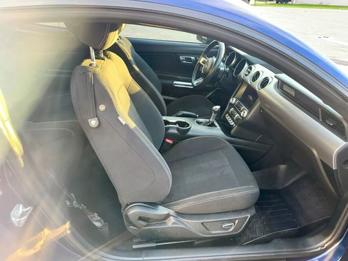 Used 2019 Ford Mustang Coupe w/ Equipment Group 101A RWD image 10