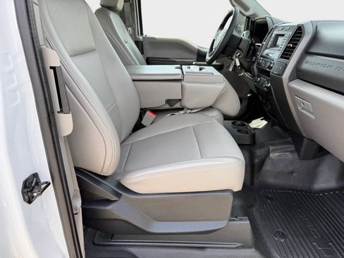 Used 2019 Ford F350 XL w/ Power Equipment Group AWD/4WD image 10