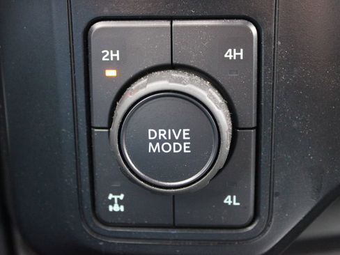 Used 2023 Ford F250 XLT w/ XLT Premium Package image 16