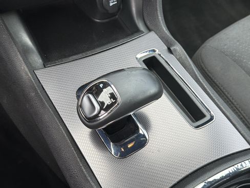 Used 2013 Dodge Charger SE w/ Connectivity Group RWD image 34