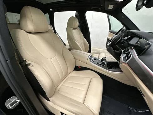 Used 2022 BMW X5 xDrive45e w/ Parking Assistance Package image 23