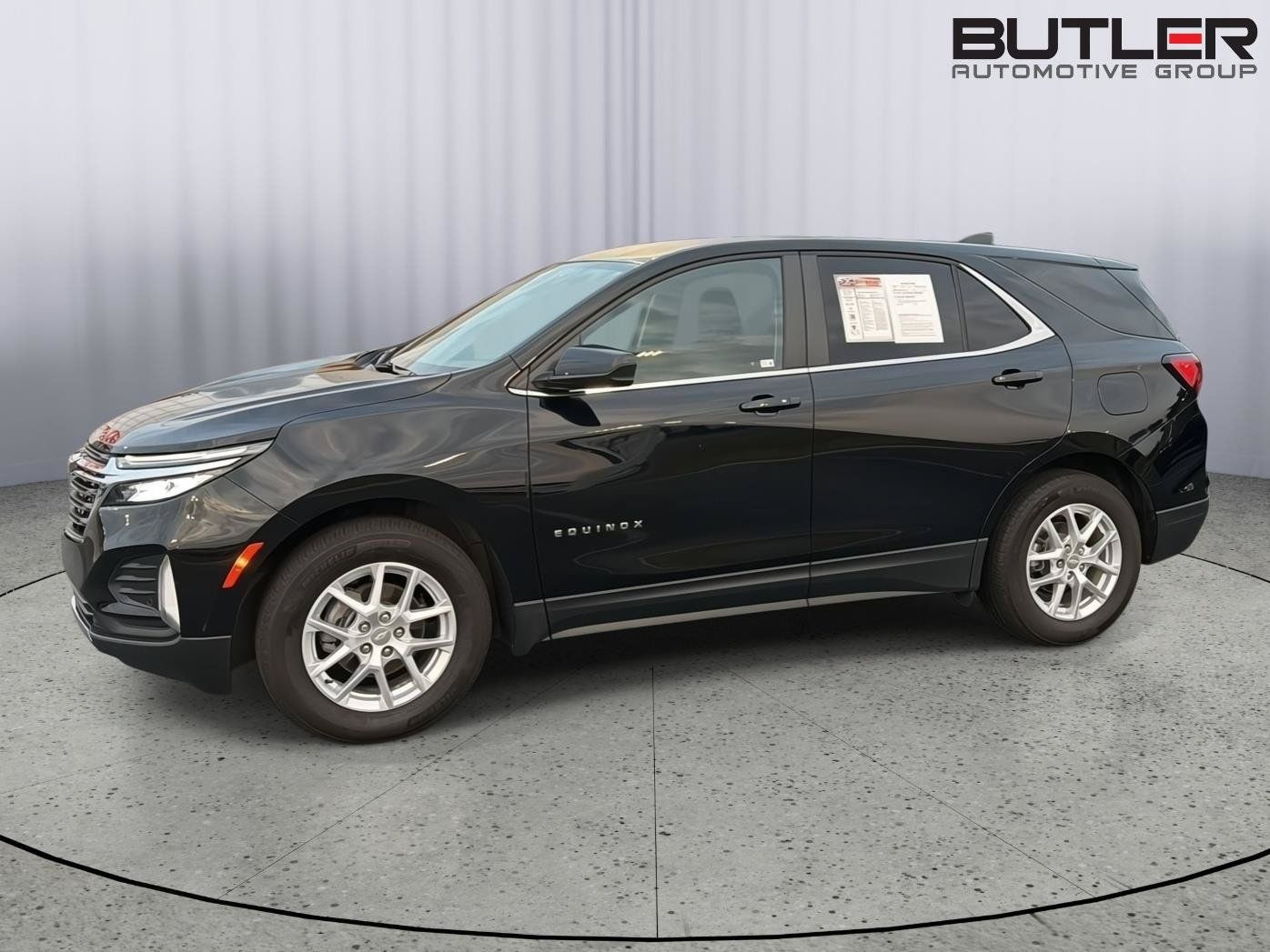 Used 2024 Chevrolet Equinox LT FWD image 3