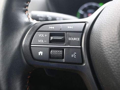 Certified 2025 Honda CR-V Sport image 12