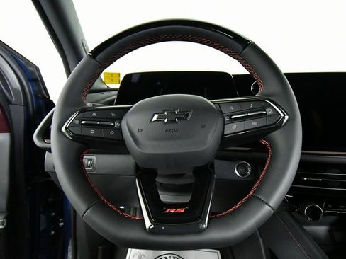 New 2026 Chevrolet Traverse RS image 2