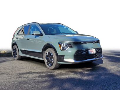 Used 2024 Kia Niro Wind w/ Wind Preserve Package