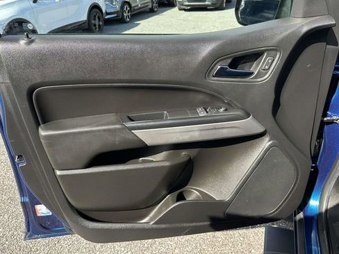Used 2019 Chevrolet Colorado LT w/ LT Convenience Package image 14