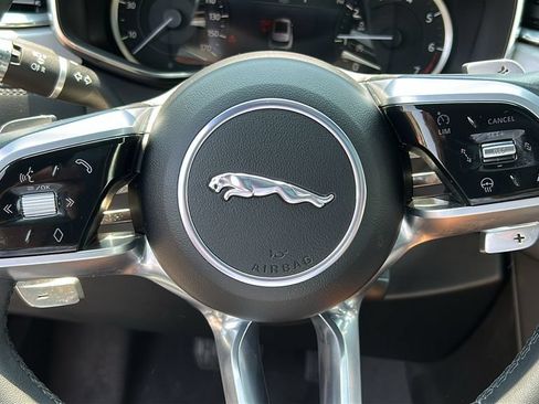 Used 2023 Jaguar F-PACE S AWD/4WD image 12