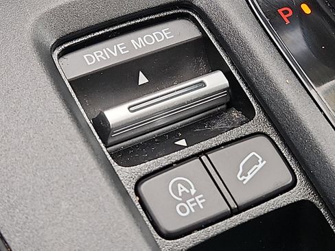 Used 2025 Honda CR-V EX-L image 26