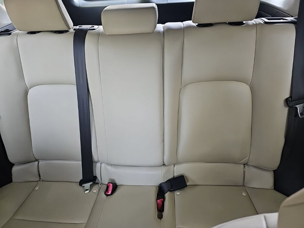 Used 2012 Lexus CT 200h Premium FWD image 15