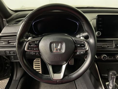 Used 2018 Honda Accord Sport image 23