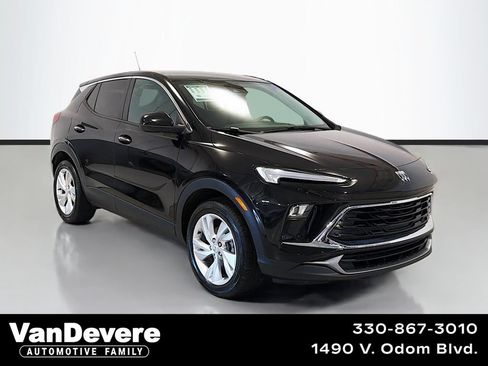 Used 2024 Buick Encore GX Preferred FWD image 1