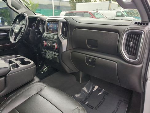 Certified 2020 GMC Sierra 3500 SLT w/ Gooseneck/5TH Wheel Package AWD/4WD image 28