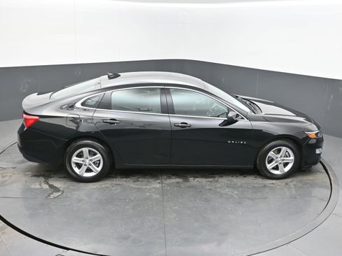 Used 2024 Chevrolet Malibu LT image 37