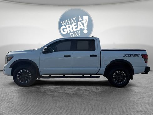 Used 2024 Nissan Titan PRO-4X w/ Pro-4x Convenience Package AWD/4WD image 7