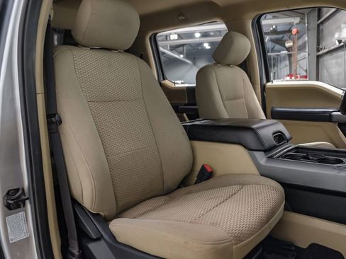 Used 2021 Ford F350 XLT w/ XLT Premium Package image 31