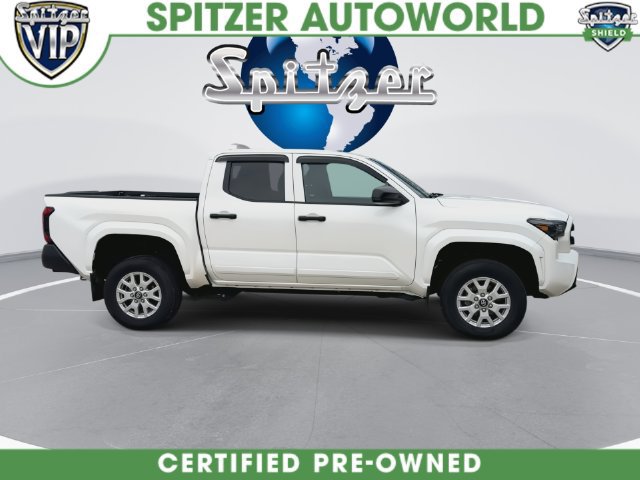 Used 2024 Toyota Tacoma SR AWD/4WD image 17