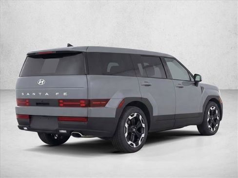 Used 2025 Hyundai Santa Fe SE FWD image 7