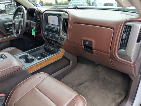 Used 2016 Chevrolet Silverado 1500 High Country w/ High Country Premium Package image 27