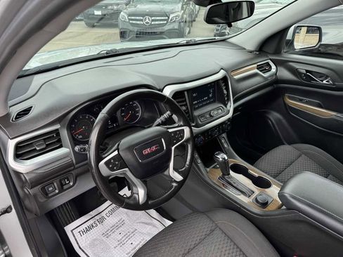 Used 2019 GMC Acadia SLE AWD/4WD image 11
