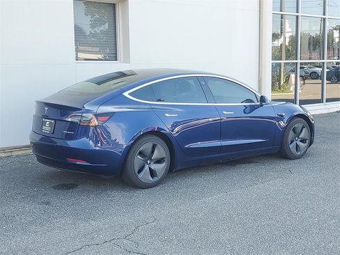 Used 2020 Tesla Model 3 Long Range image 3