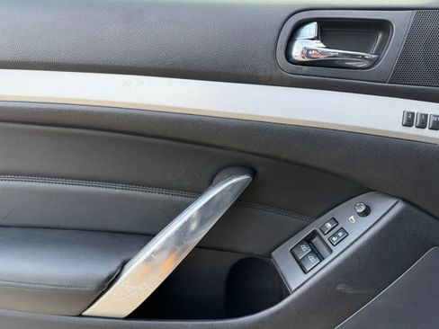 Used 2008 INFINITI G37 Sport w/ Premium Pkg image 9
