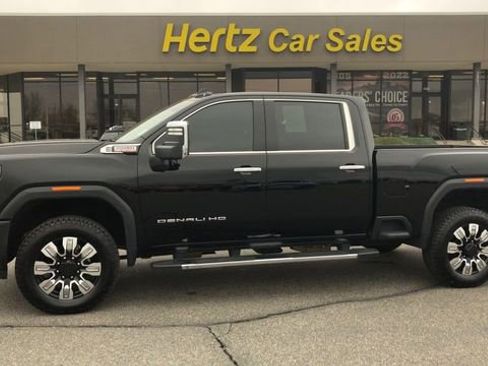 Used 2025 GMC Sierra 3500 Denali w/ Denali Reserve Package AWD/4WD image 5