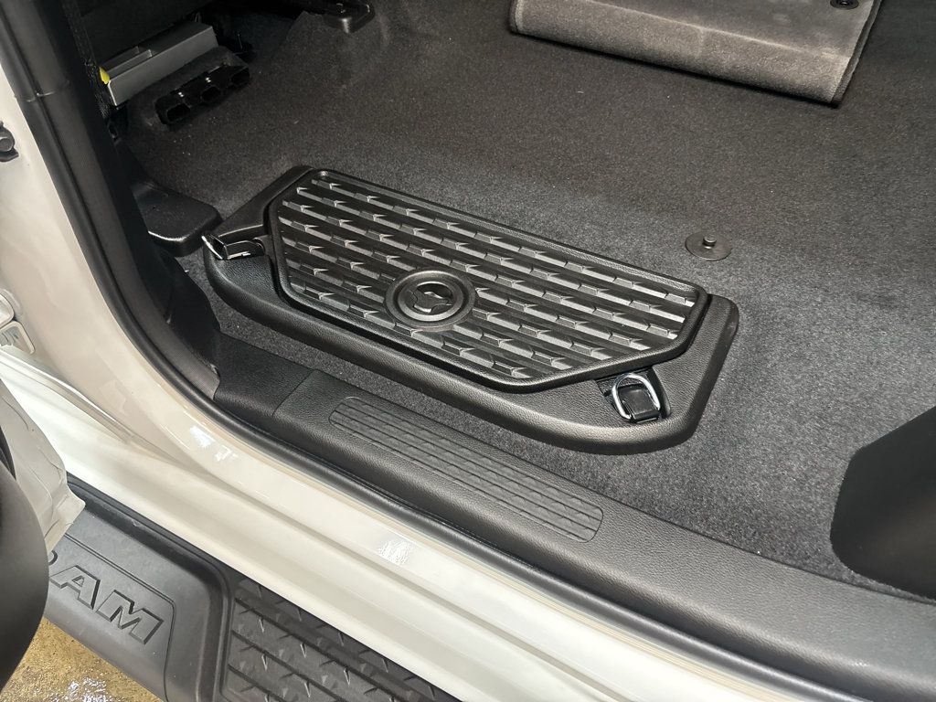 New 2026 RAM 1500 Big Horn AWD/4WD image 27