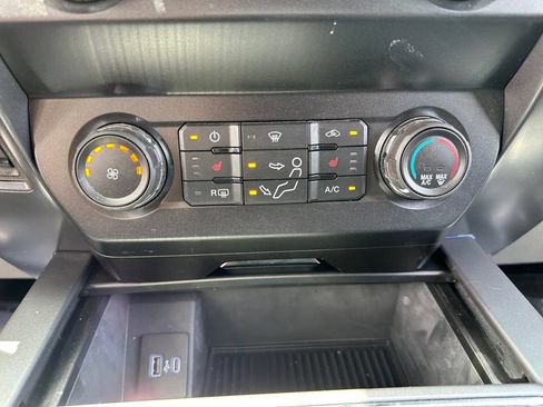 Used 2022 Ford F250 XLT w/ XLT Premium Package AWD/4WD image 26