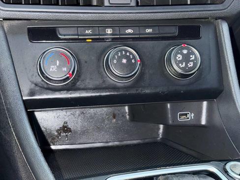 Used 2019 Volkswagen Jetta S image 31