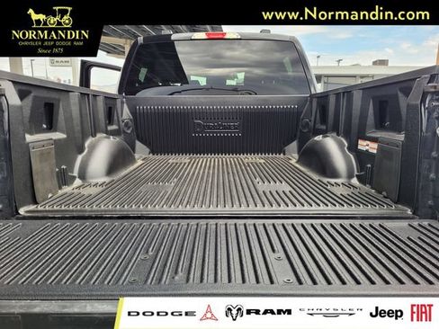 Used 2025 Ford F150 XLT w/ Equipment Group 301A Standard AWD/4WD image 19