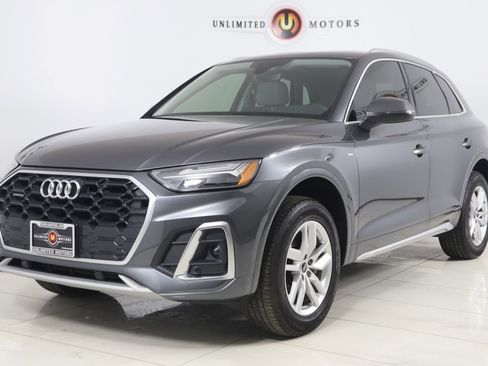 Used 2024 Audi Q5 2.0T Premium w/ Convenience Package image 5
