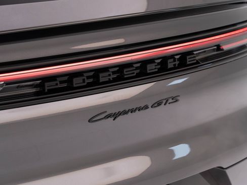 Used 2025 Porsche Cayenne GTS image 14