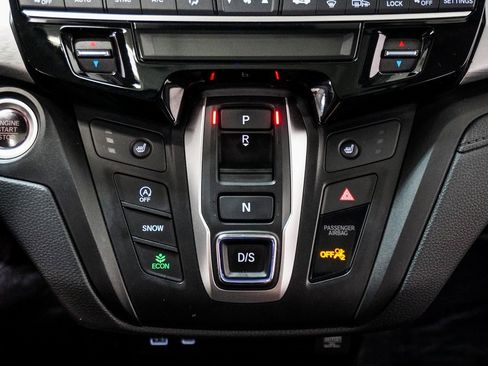 Used 2025 Honda Odyssey EX-L image 39