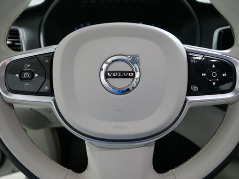 Used 2023 Volvo XC90 B6 Ultimate image 25