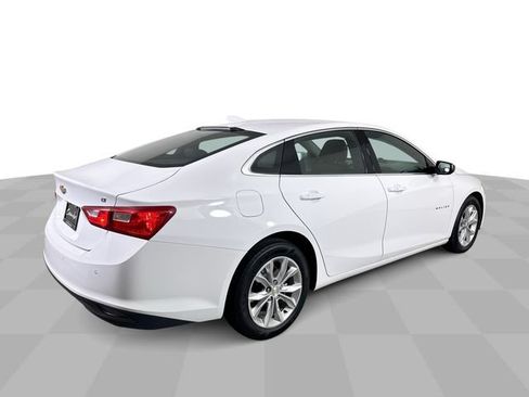 Used 2025 Chevrolet Malibu LT FWD image 8