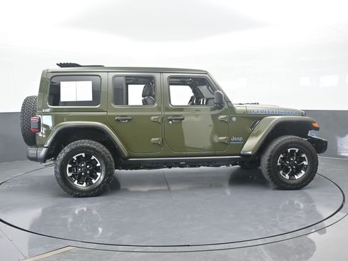 Used 2024 Jeep Wrangler Unlimited Rubicon 4xe image 7