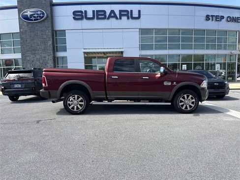 Used 2018 RAM 2500 Longhorn image 9